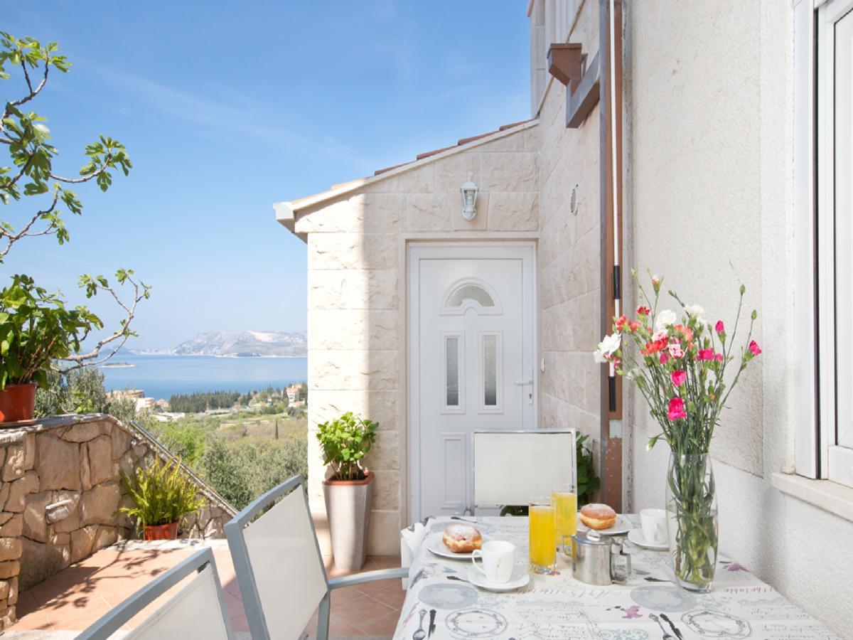 Apartments Carol Royal Cavtat Exterior photo
