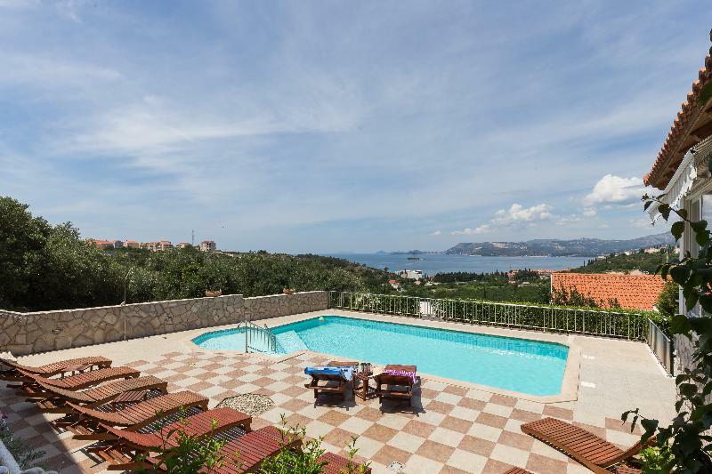 Apartments Carol Royal Cavtat Exterior photo